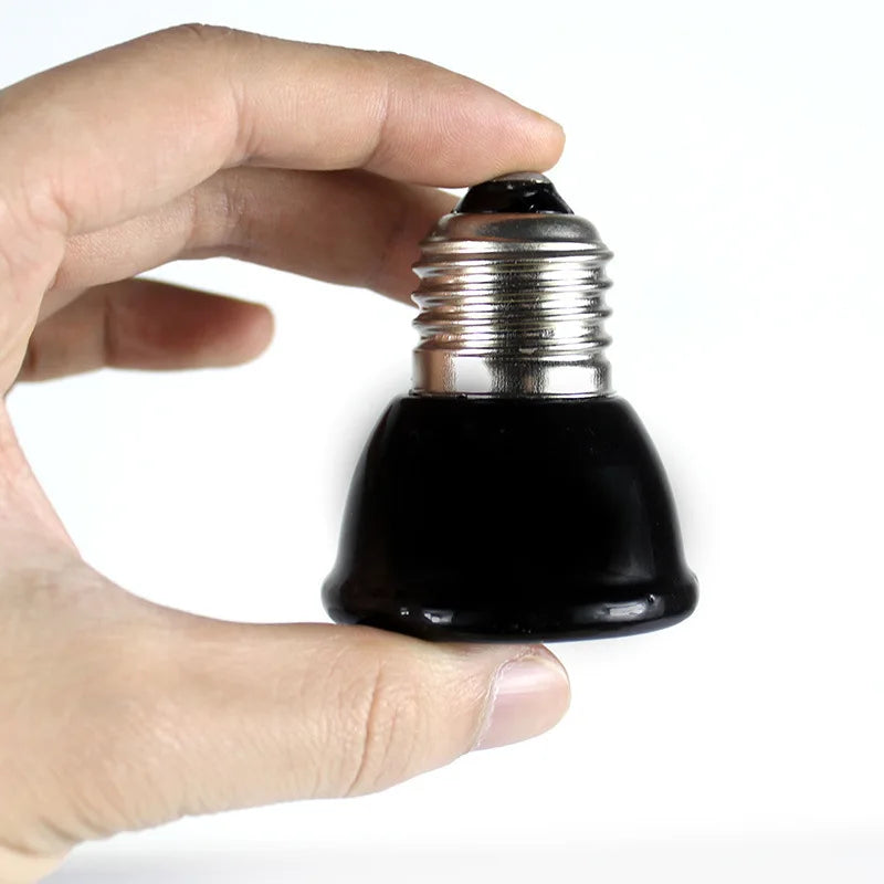 Bombilla Infrarroja Cerámica E27 25–100W para Gallinas