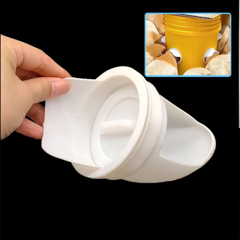 Comedero por Gravedad para Pollos