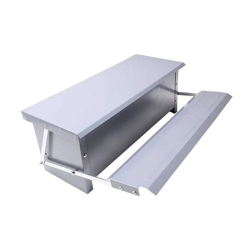 Comedero Automático para Pollos con Pedal