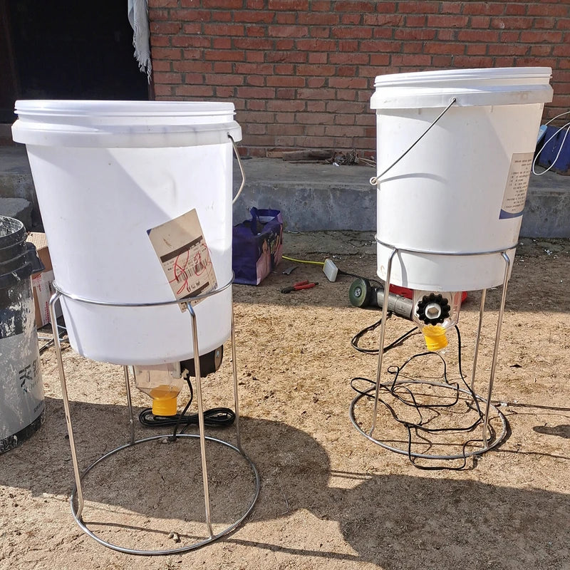 Auto Feeder Auto Chicken Feeder Pellet Funnel Pigeon Chicken Duck Carrier Pigeon Automatic Chicken Feeder Pigeon 200-900g/Min