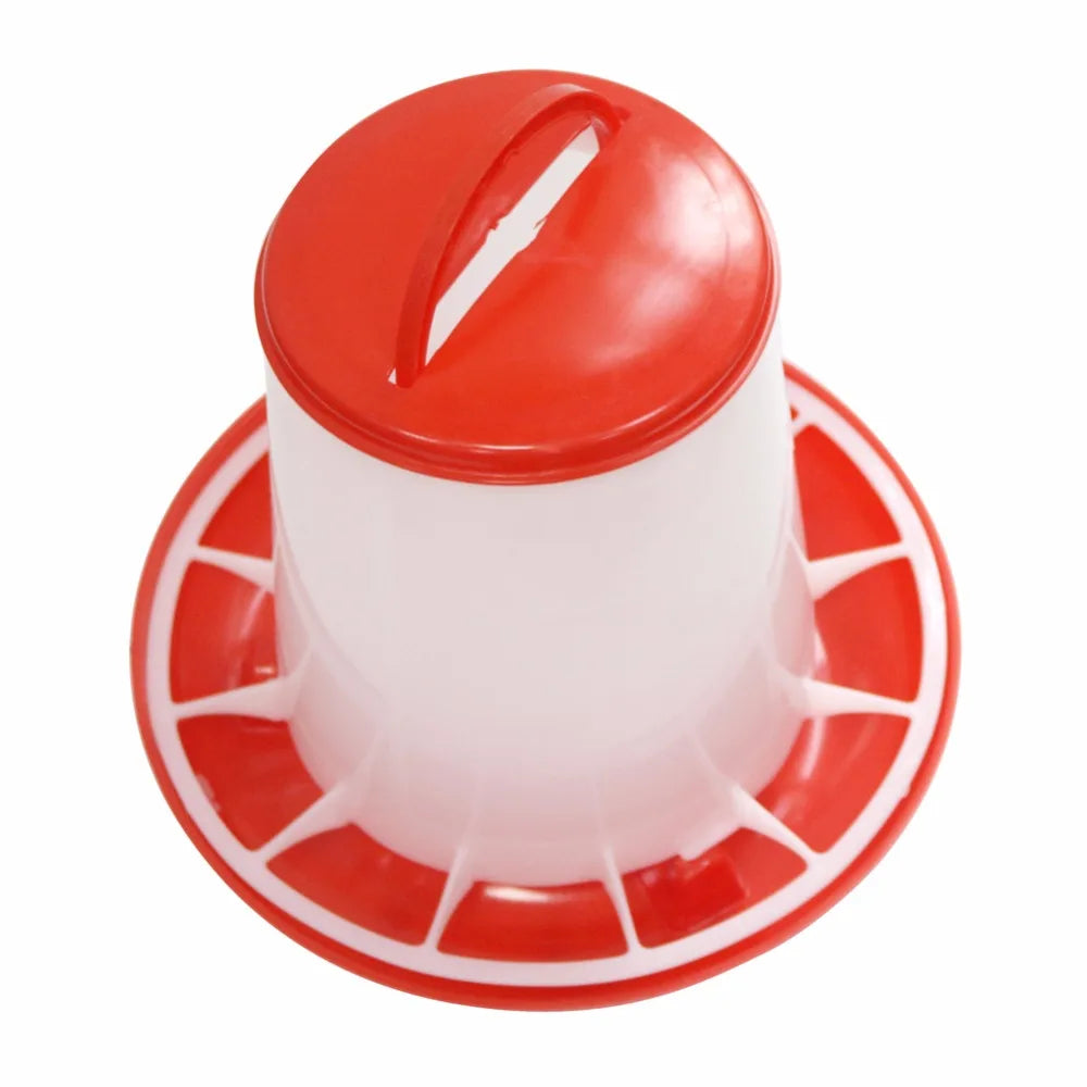 Cubo Comedero para Pollos 1.5-6 kg