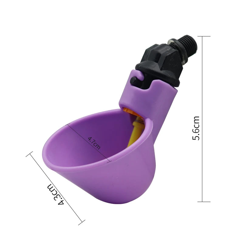 Tazas de Agua Automáticas para Pollos y Codornices